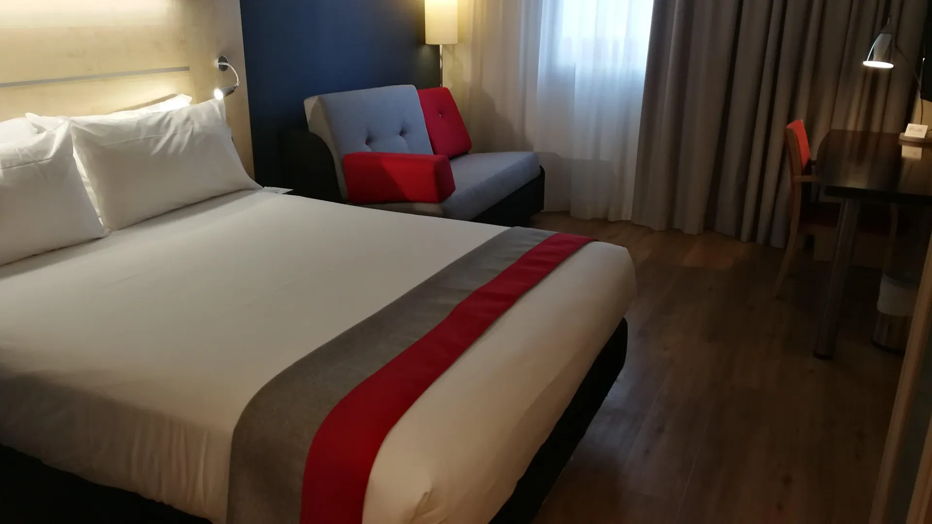 Holiday Inn Express Malaga Airport, An Ihg Hotel