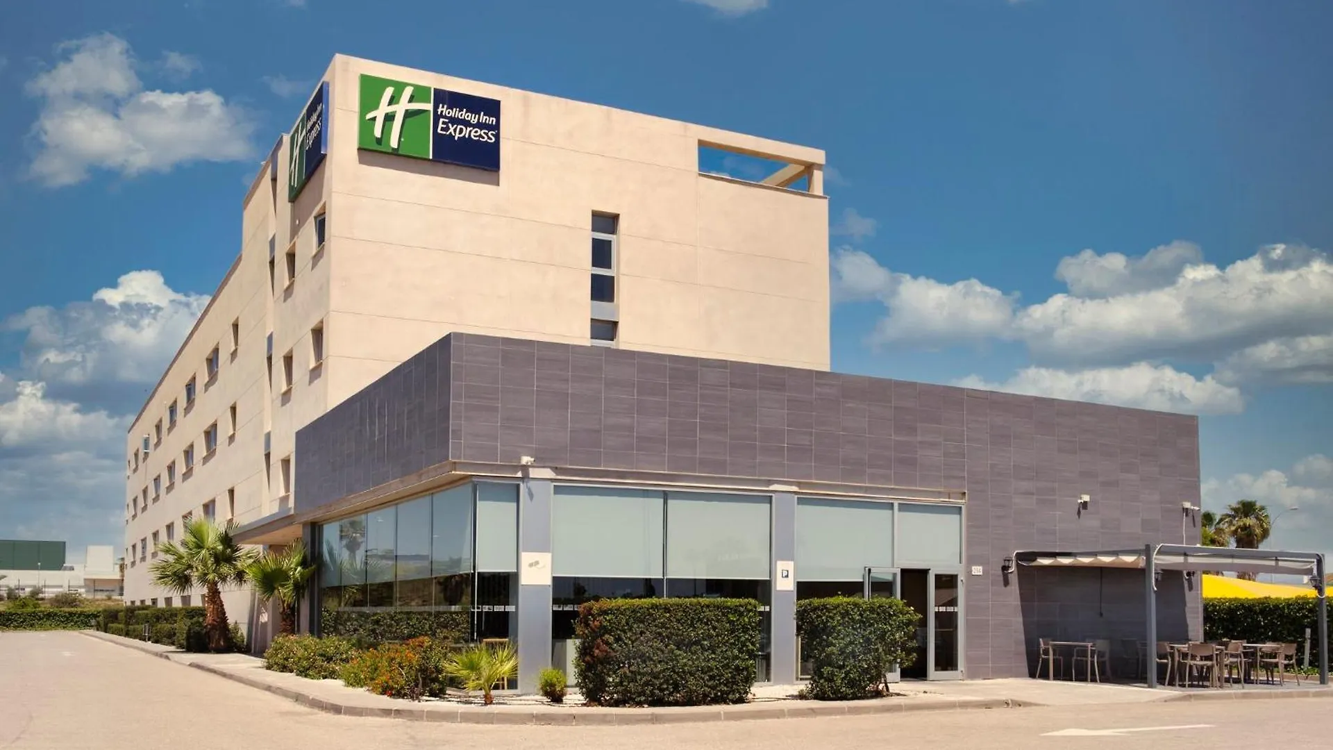 Holiday Inn Express Malaga Airport, An Ihg Hotel